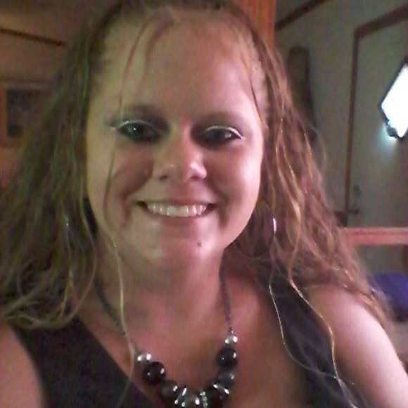 Meet your Posher, Brandy - Picture 1 of 1